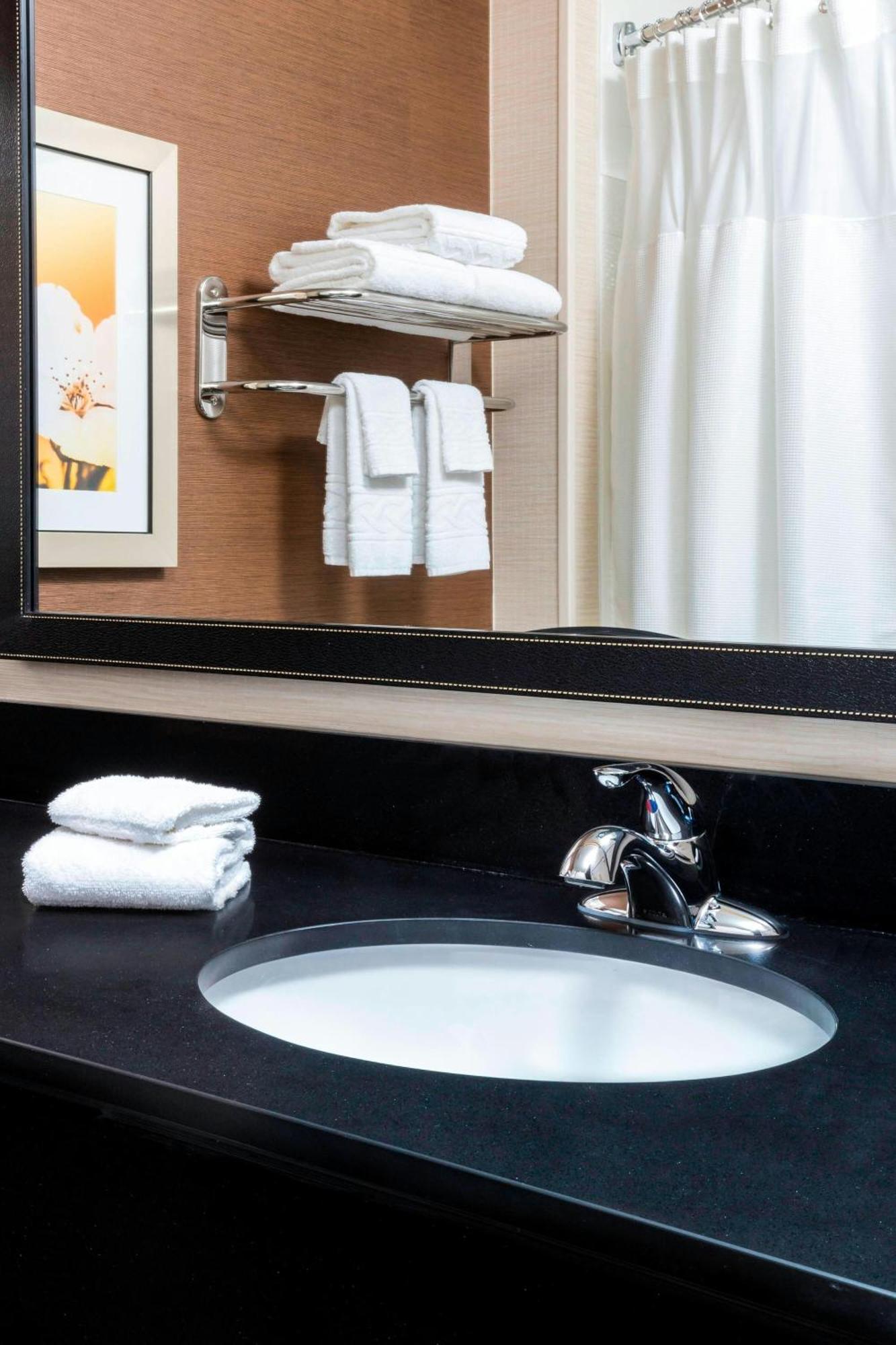 Fairfield Inn & Suites Kansas City Lee'S Summit Ngoại thất bức ảnh